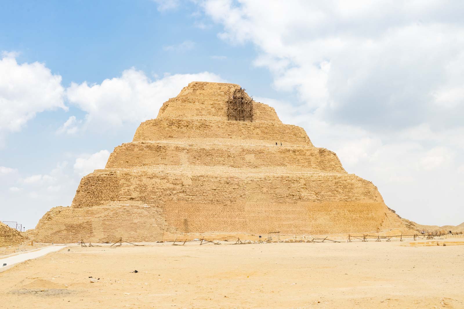 Giza Pyramids, Memphis and Sakkara Tour